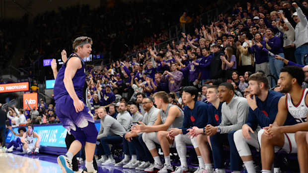 Gonzaga Bulldogs Washington Huskies5